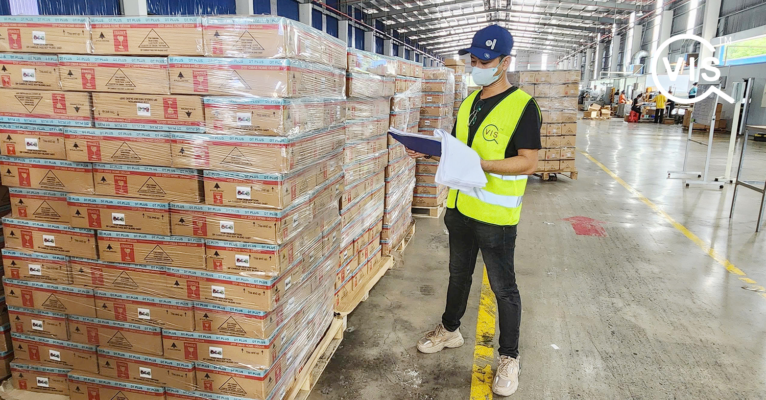 <img src="loading supervision services by vis global quality control.jpg" alt="loading supervision services">